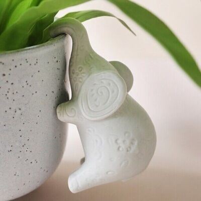 Appendiabiti per fioriera in ceramica elefante