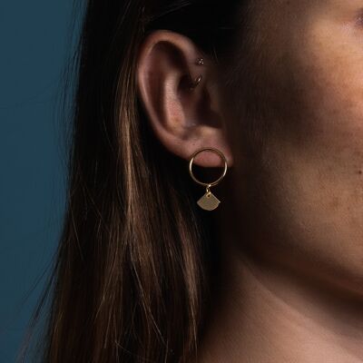 UCHIWA gold stud hoop earrings