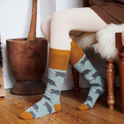 Calcetines para botas de lana de cordero para mujer tejón - verde suave