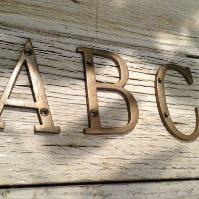 Buchstaben f. Hausnummern Alt-Messing, ABC Ziffern in alter Schrift, Haus Nummer