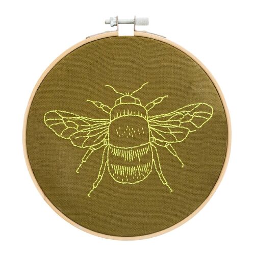 Bee Embroidery Hoop Kit