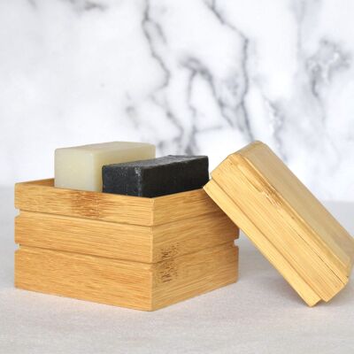 Bamboo soap dish with lid for travel