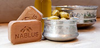 Savon Nablus Savon à l'huile d'olive bio Huile d'olive naturelle, SANS HUILE DE PALME, VEGAN, non parfumé et hydratant, convient à tous les types de peau, 100g 3