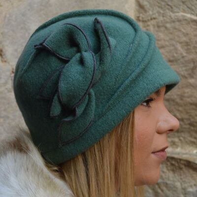 Cappellini da donna - Berretto in lana Sarah vintage verde