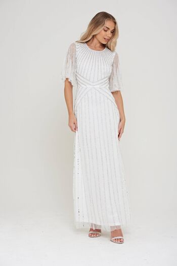 Robe longue blanche à ornements Evelyn 1