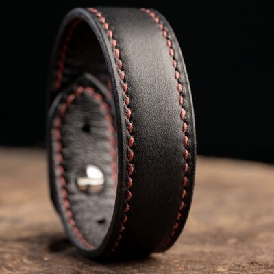 Alérion black leather strap