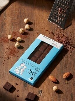 100g bar of milk chocolate 38%