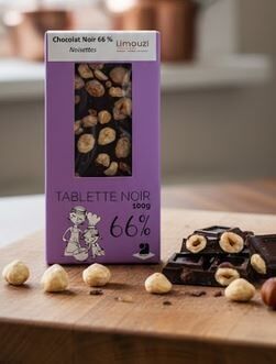 100g dark chocolate bar with 66% hazelnuts