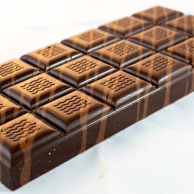 Barritas de chocolate negro 66% praliné de almendras y avellanas 100g