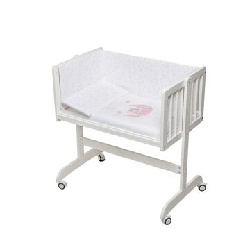 BERCEAU EN HÊTRE BLANC MINANA + LITERIE + VÊTEMENT + MATELAS - MOD. OURS DORMANT - ROSE