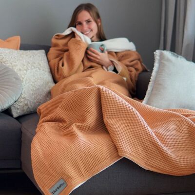 Blanket with sleeves camel/sand white 145 x 210 cm
