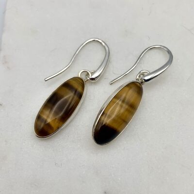 Silver earpendant with a 10x24mm Tigereye