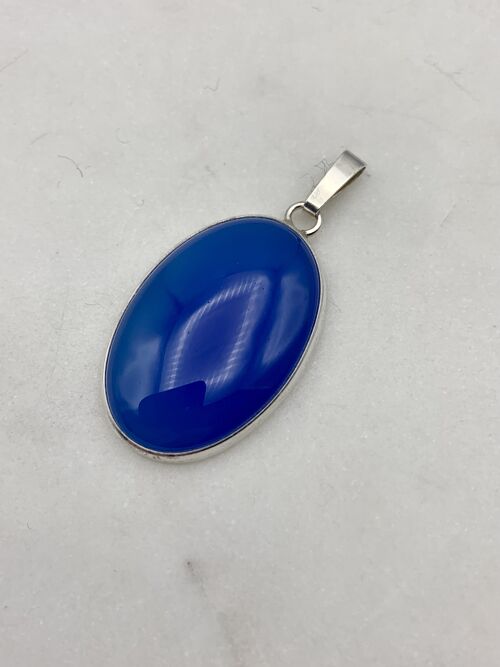 Silver pendant with a 20x30mm  blue Agate