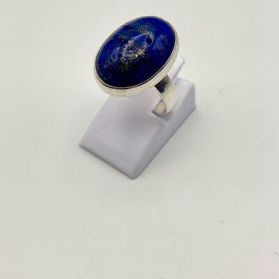 Silver ring with a 13x18mm Lapis