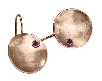 Boucles d'oreilles pour femmes Gemshine en finition mate de haute qualité 4