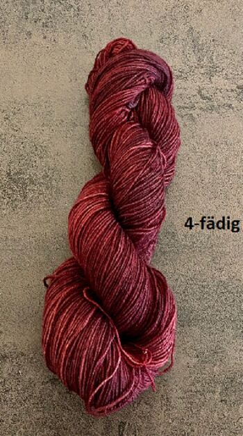 ROUGE FONCÉ, laine teinte à la main, fil teint à la main, différents types de laine, teint avec des colorants acides 3