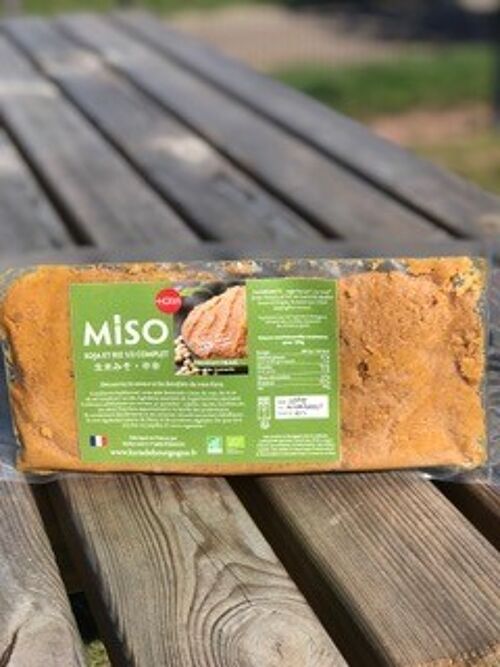 Miso frais de Riz & Soja Moyen (12 mois) - Middle Raw Miso - 生みそ - (1kg en sachet)