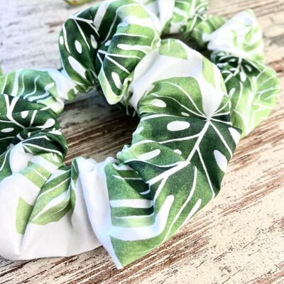 Green scrunchie with monstera leaves, hair tie, hair jewelry, accessories, hair band