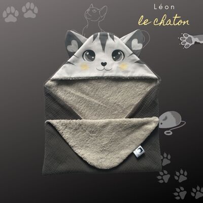 Leon kitten bath cape