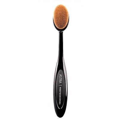 Oval Brush - Pinceau ovale pour blush