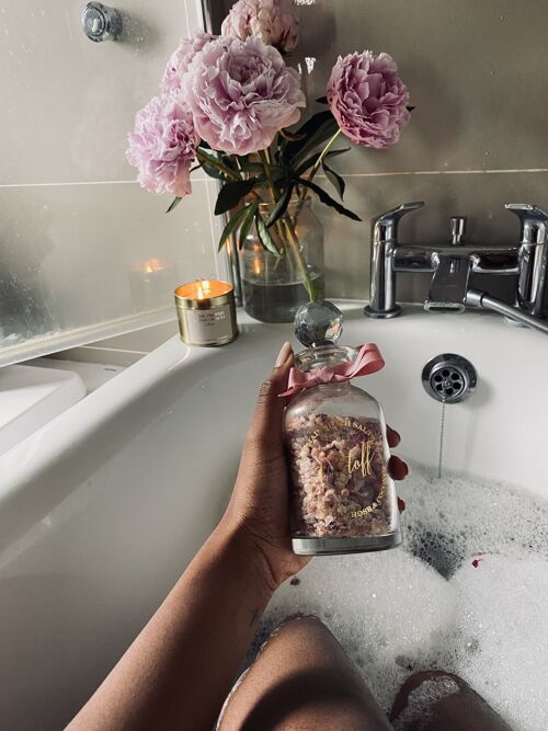 №1 Moroccan Rose + Coconut Luxury Bath Salts