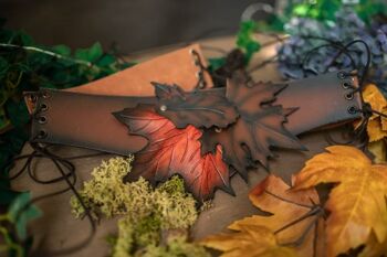 Ceinture réglable en cuir d'elfe avec des feuilles en druide de GN marron 2