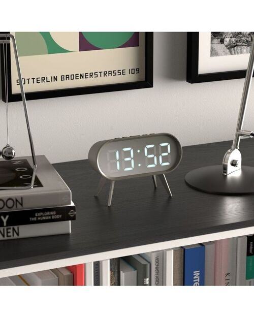 Réveil numérique - Design futuriste - LED - Météo - Gris - Cyborg - Newgate