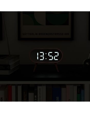 Réveil numérique - Design futuriste - LED - Météo - Noir - Cyborg - Newgate 3