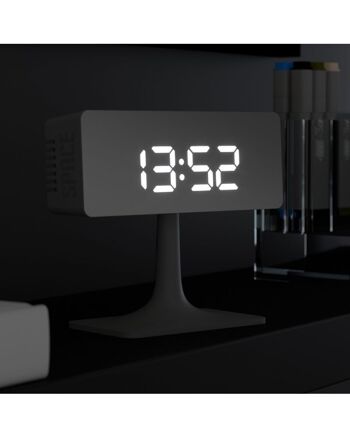 Réveil numérique - Design futuriste - Miroir LED - Noir - Cinemascape - Newgate 2