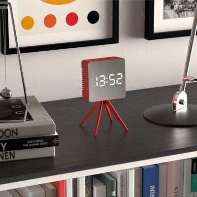 Réveil numérique - Design futuriste - Miroir LED - Rouge - Droid - Newgate