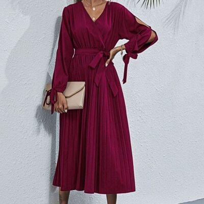 Sleeve Cutout Pleated Dress-Burgundy