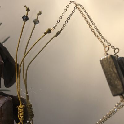 Bracciale a maglie rettangolari in pietra di pirite