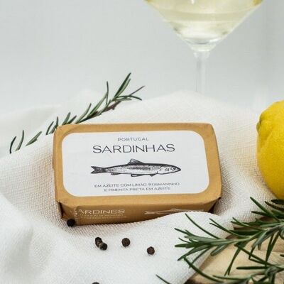 Feinkost Machado - Sardinen mit Zitrone, Rosmarin und schwarzem Pfeffer in Olivenöl