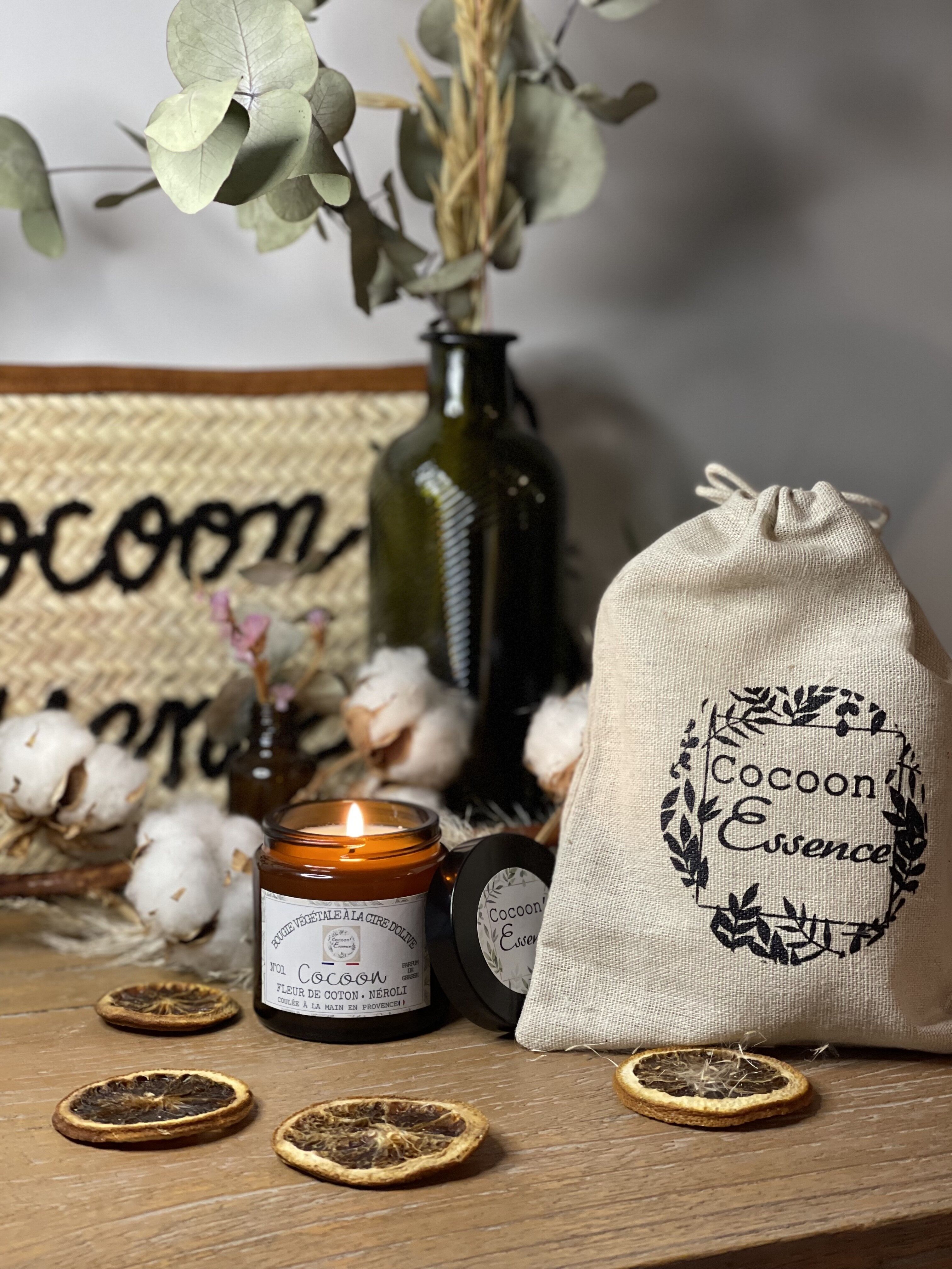 “Cocoon” scented candle - Cotton flower & Neroli