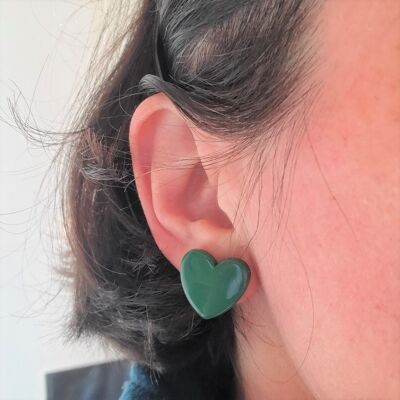 Green heart stud earrings