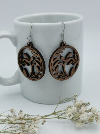 Boucles d'oreilles en bois motif floral 5