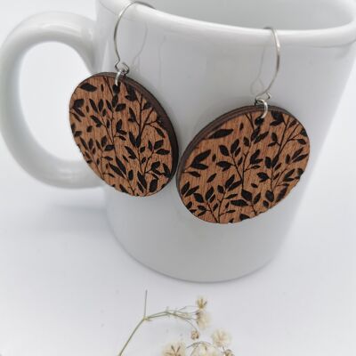 Round moral wooden earrings