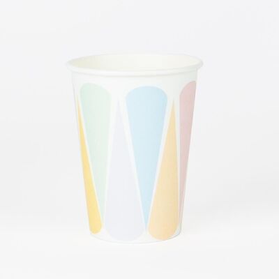 8 Paper cups: pastel