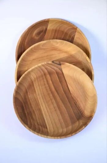 Alstroemeria, assiette en bois de noyer, rounde, diamètre 20 cm 9