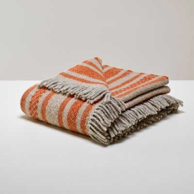 French wool throw from the Pyrenees Érik tangerine large format