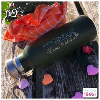 Bouteille Gourde isotherme "vivre d'amour & d'eau fraîche" (Saint Valentin) kaki 1