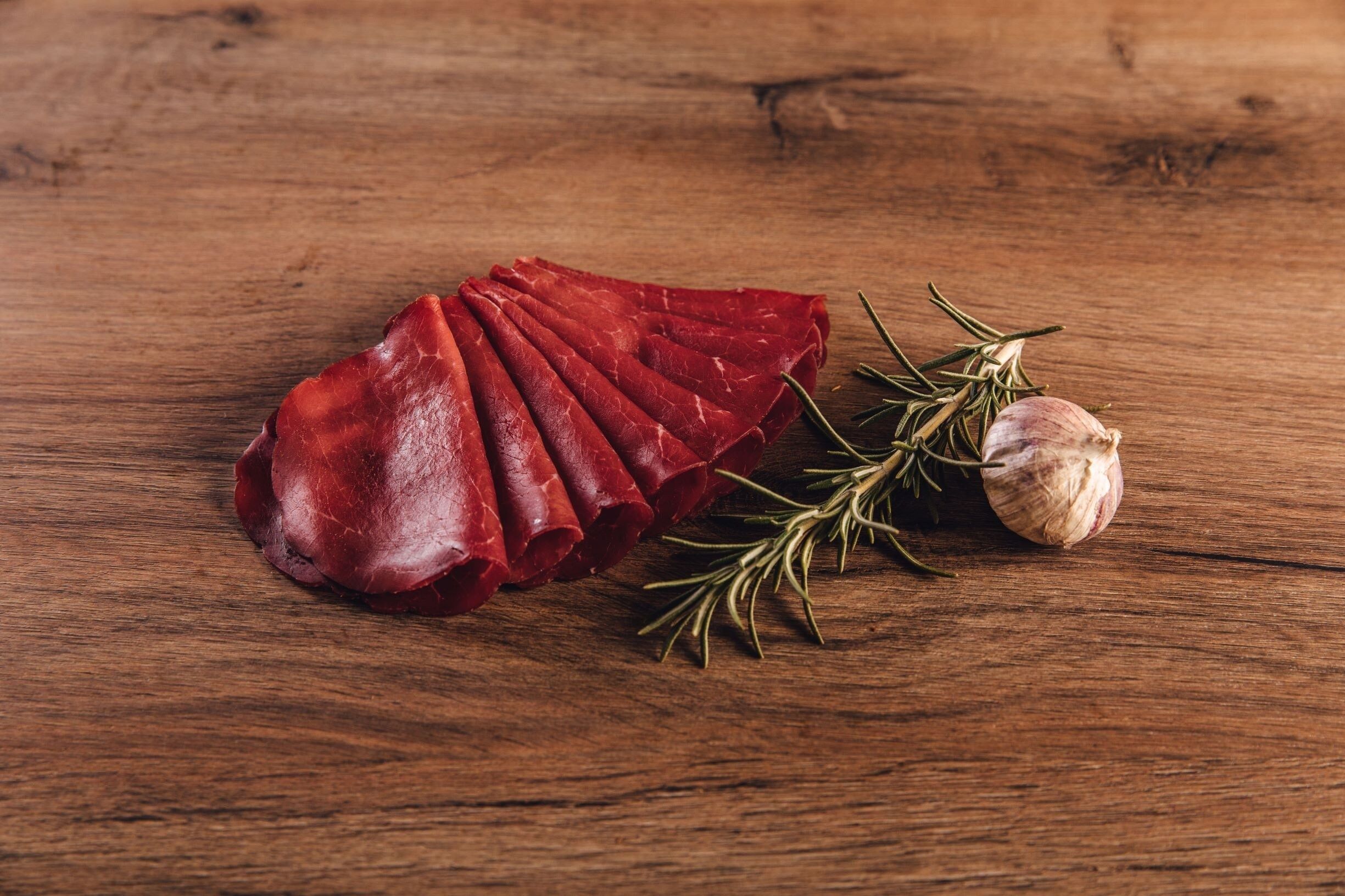 Kaufen Sie Bresaola di Bufala geschnitten 80g zu Großhandelspreisen