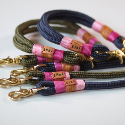 Set "girls edition" with leash and collar - leash can be adjusted twice, 2 m long - with name tag