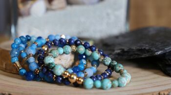 Bracelet en pierre d'Agate bleu outremer et en Hématite dorée 3