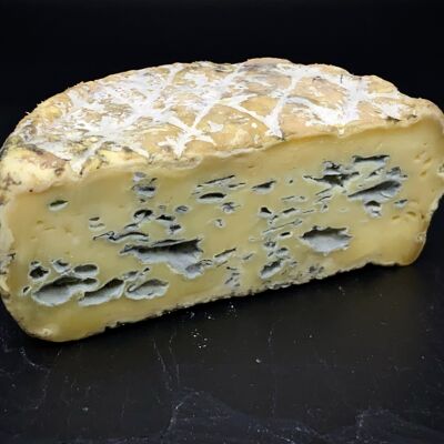 Queso azul de vaca ecológico