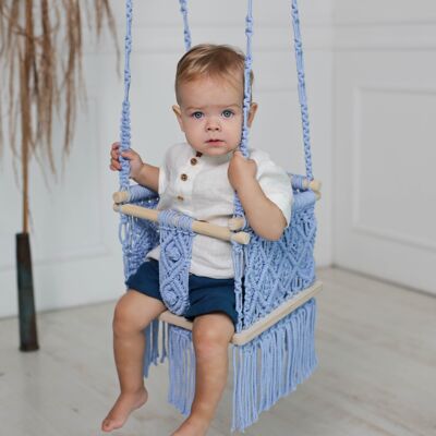 Balançoire pour bébé en macramé de couleur bleue