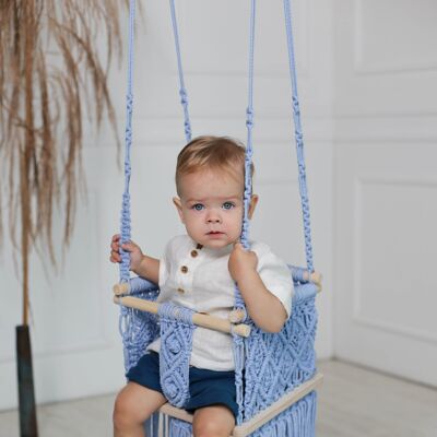 Balançoire pour bébé en macramé de couleur bleue