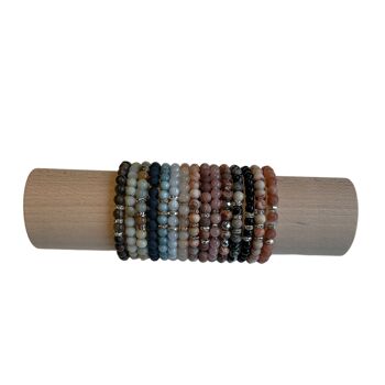 Bracelets pour femme en pierre naturelle sur un rouleau de 15 pièces