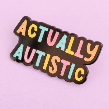 Épingle en émail autiste 1