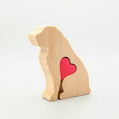 Hundefigur - Handgefertigter Bernhardiner aus Holz mit Herz